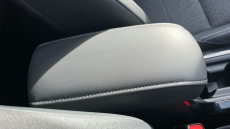 Toyota Corolla 2.0 VVT-i Hybrid Design 5dr CVT Hybrid Estate